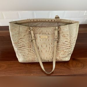 Brahmin cream and gold purse